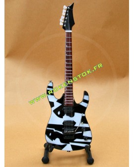 GUITARE MINIATURE JOHN PETRUCCI DREAM THEATER