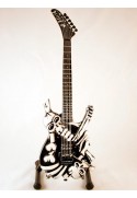 GUITARE MINIATURE GEORGE LYNCH DOKKEN 3