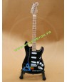 GUITARE MINIATURE DAVID GILMOUR PINK FLOYD